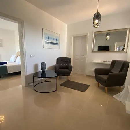 Villa Superbe villa avec piscine privée et vue imprenable sur la mer Mácher