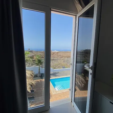 Superbe villa avec piscine privée et vue imprenable sur la mer Mácher