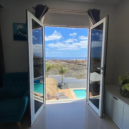 Villa Superb Villa With Private Pool And Breathtaking Sea Views