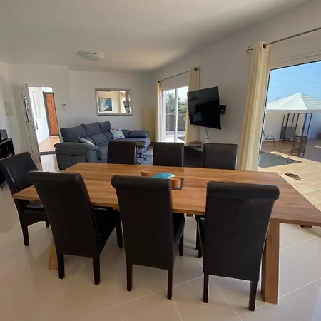 Villa Superb Villa With Private Pool And Breathtaking Sea Views *