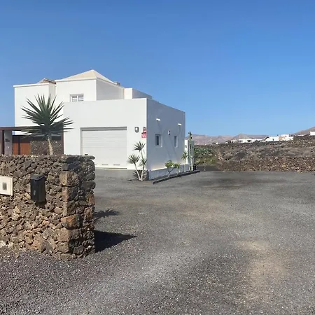 Superb Villa With Private Pool And Breathtaking Sea Views Mácher