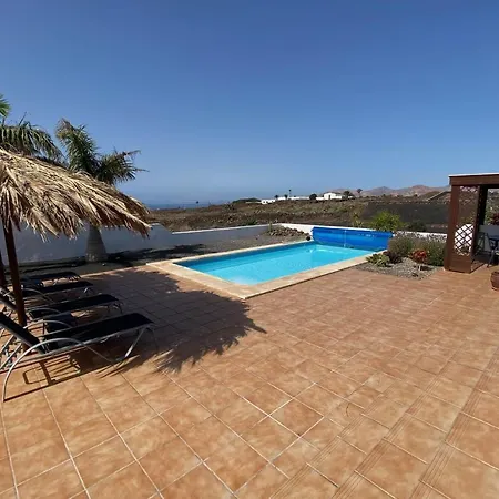 Villa Superb Villa With Private Pool And Breathtaking Sea Views